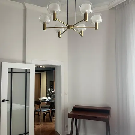 Apartment Z Antresola W Centrum Lodzi *